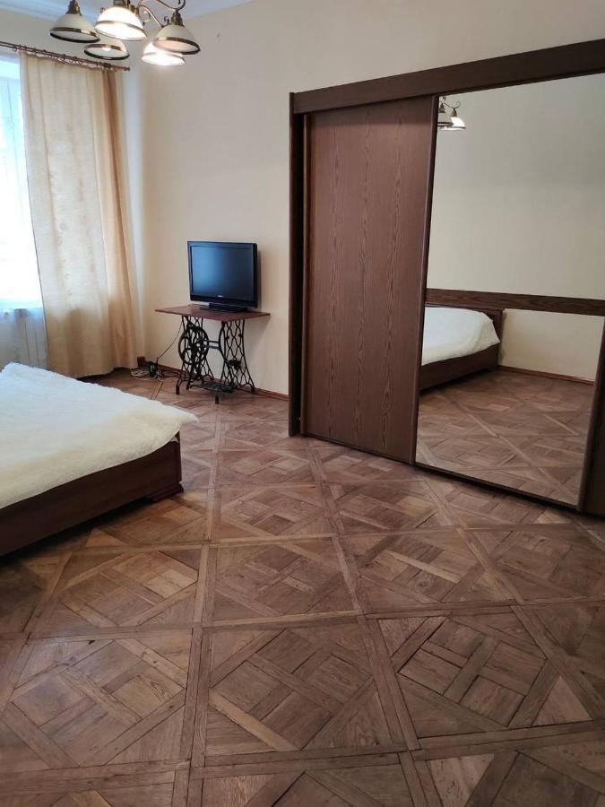 Rose Lejlighed Lviv Eksteriør billede